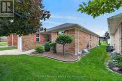 217 BETHUNE CRESCENT | Goderich Ontario | Slide Image Two