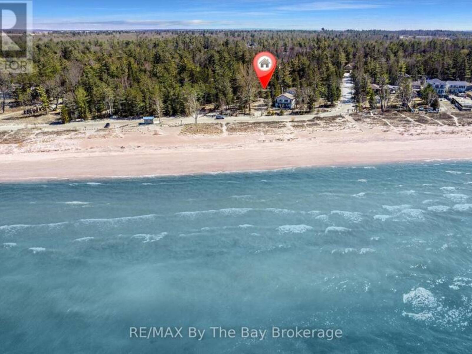 278 COASTLINE DRIVE, Wasaga Beach, Ontario L9Z 2M4