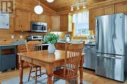 47 CABIN CRESCENT | Wasaga Beach Ontario | Slide Image Nine