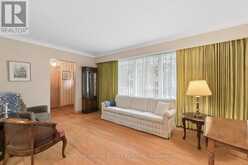 62 RODNEY BOULEVARD | Guelph Ontario | Slide Image Nine