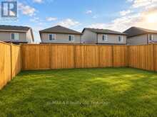 45 ROBERTSON DRIVE | Stratford Ontario | Slide Image Three