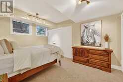 160 SUNSET BOULEVARD | Thornbury Ontario | Slide Image Thirty-one