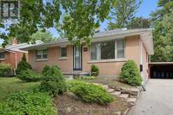 73 KNIGHTSWOOD BOULEVARD | Guelph Ontario | Slide Image Two