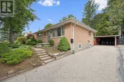 73 KNIGHTSWOOD BOULEVARD | Guelph Ontario | Slide Image Four