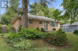 73 KNIGHTSWOOD BOULEVARD | Guelph Ontario | Slide Image Five