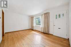73 KNIGHTSWOOD BOULEVARD | Guelph Ontario | Slide Image Seven