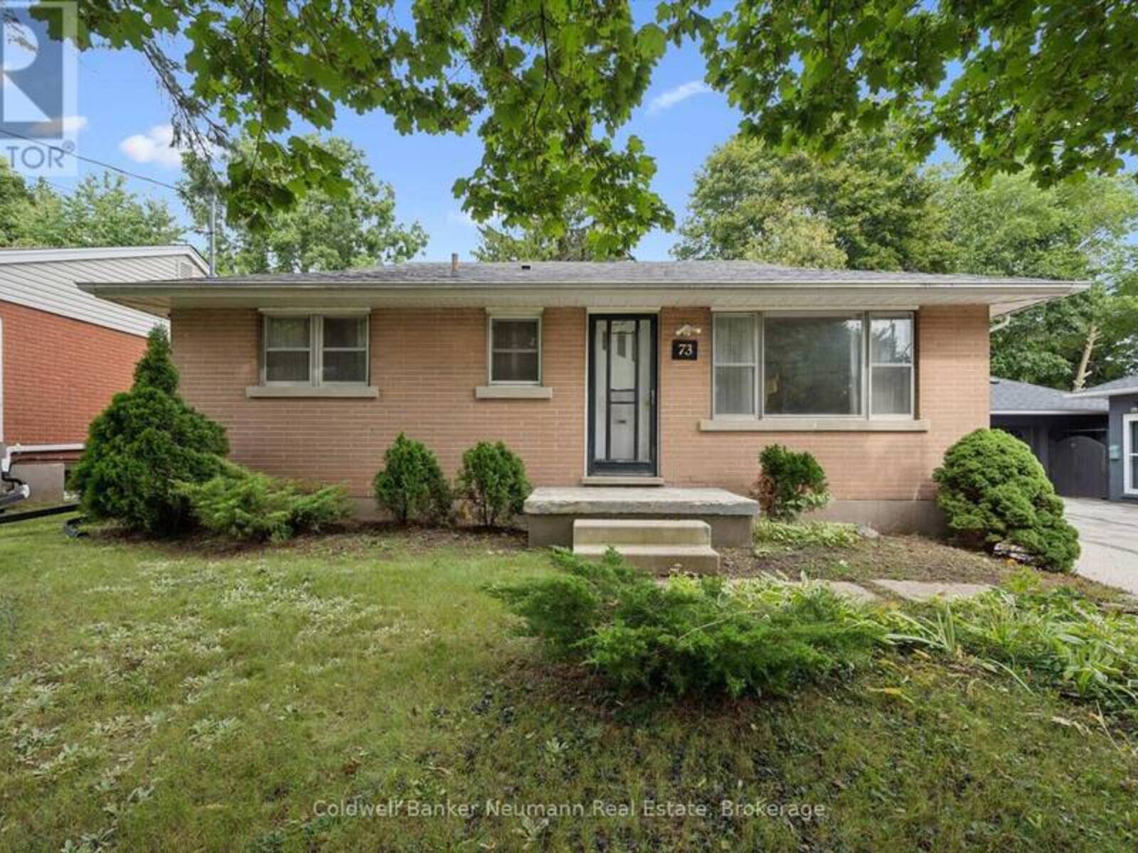 73 KNIGHTSWOOD BOULEVARD, Guelph, Ontario N1E 3W6