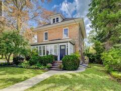 420 PARKSIDE DRIVE Mount Forest Ontario, N0G 2L3