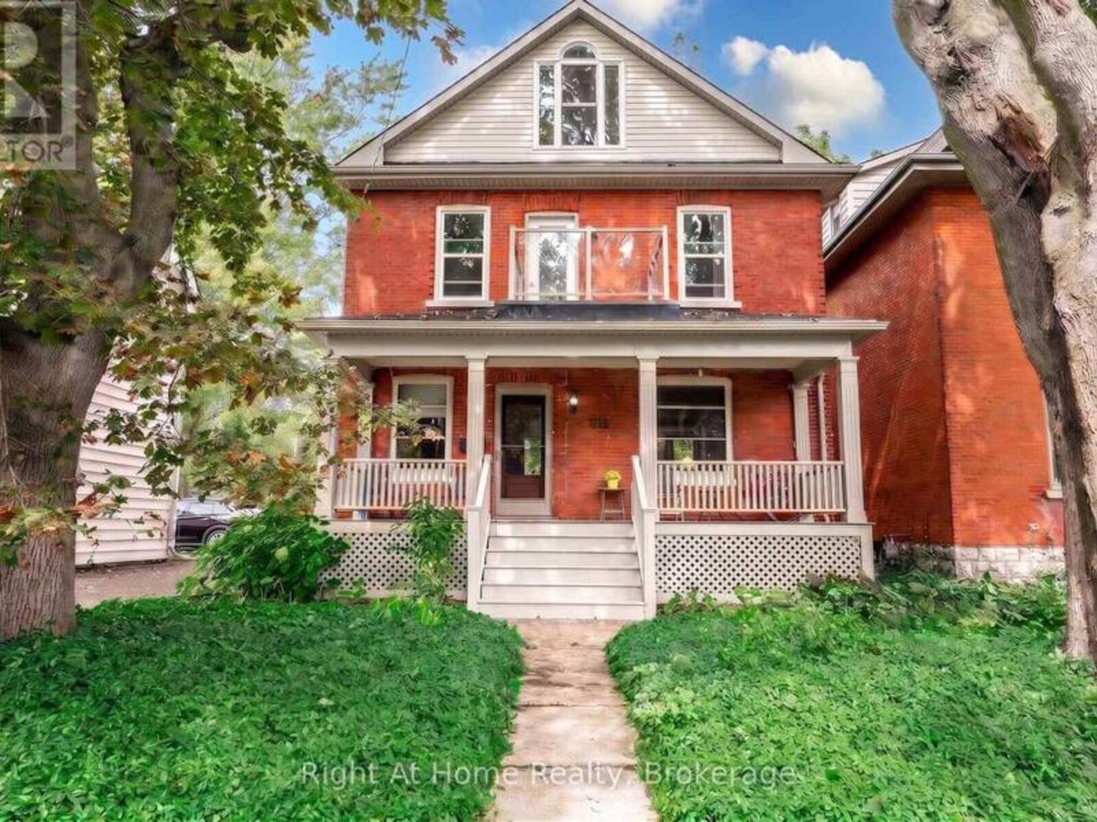 142 ELIZABETH STREET, Stratford, Ontario N5A 4Z3