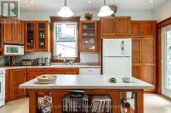 142 ELIZABETH STREET | Stratford Ontario | Slide Image Seventeen