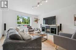 38 BORLAND DRIVE | Guelph Ontario | Slide Image Sixteen