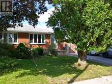 380 MAPLE AVENUE | Stratford Ontario | Slide Image Three