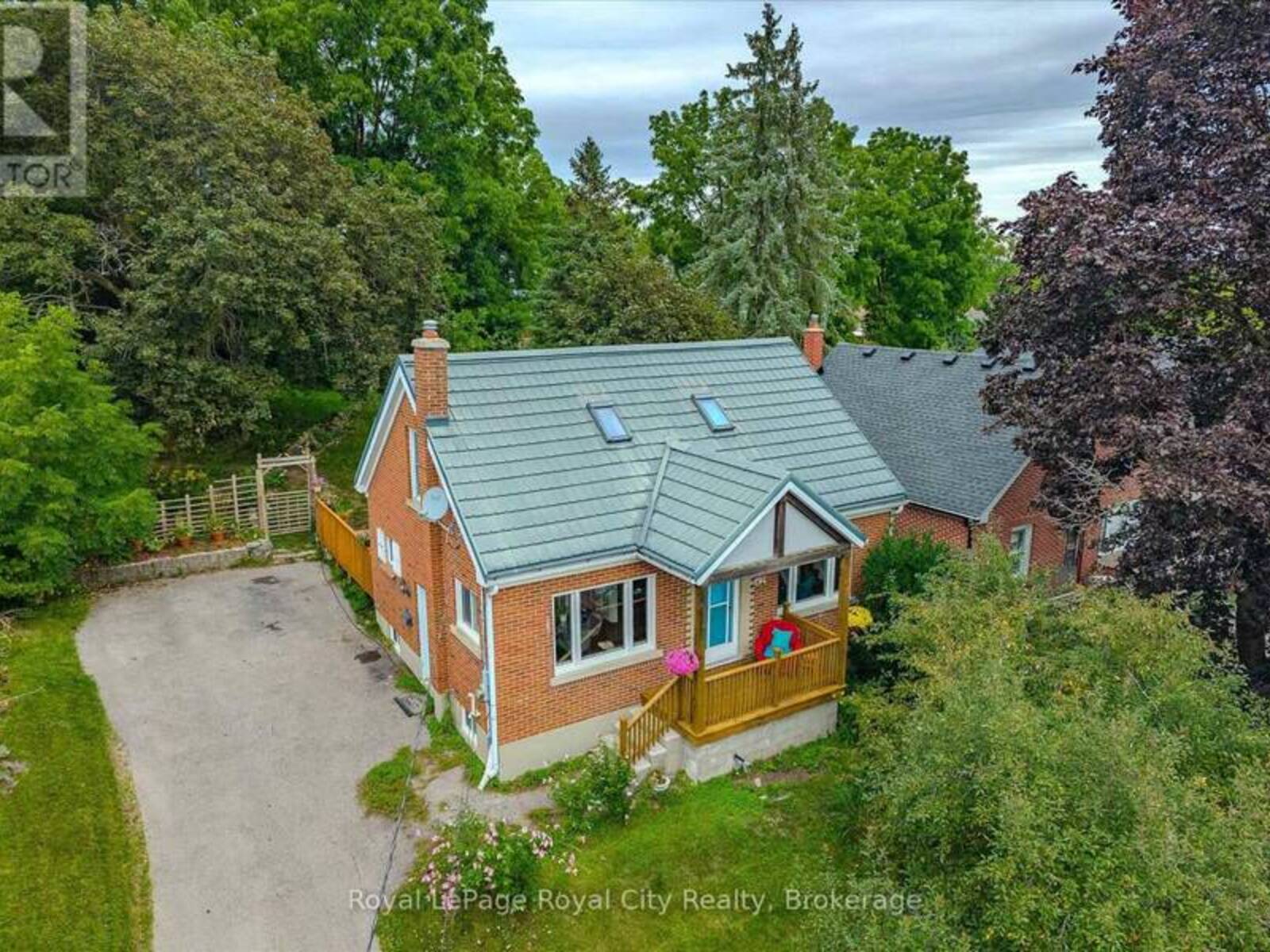194 GROVE STREET, Guelph, Ontario N1E 2W7