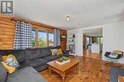 15 FORSYTH'S ROAD | Carling Ontario | Slide Image Thirteen