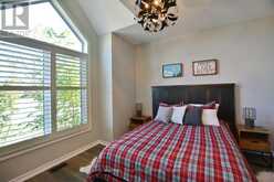 18 ROBBIE WAY | Collingwood Ontario | Slide Image Eight
