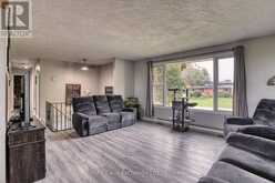21 FAIRVIEW DRIVE | Chesley Ontario | Slide Image Eight