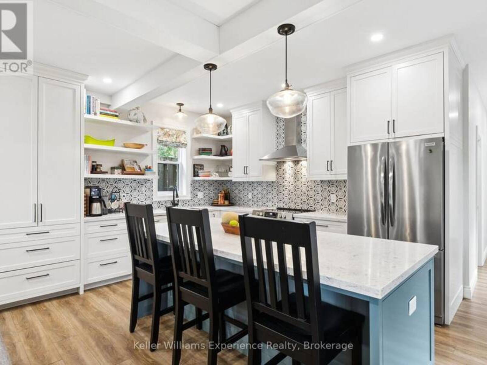 344 SECOND STREET, Midland, Ontario L4R 3R3