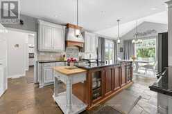 26 BRIDLE PATH | Puslinch Ontario | Slide Image Eight