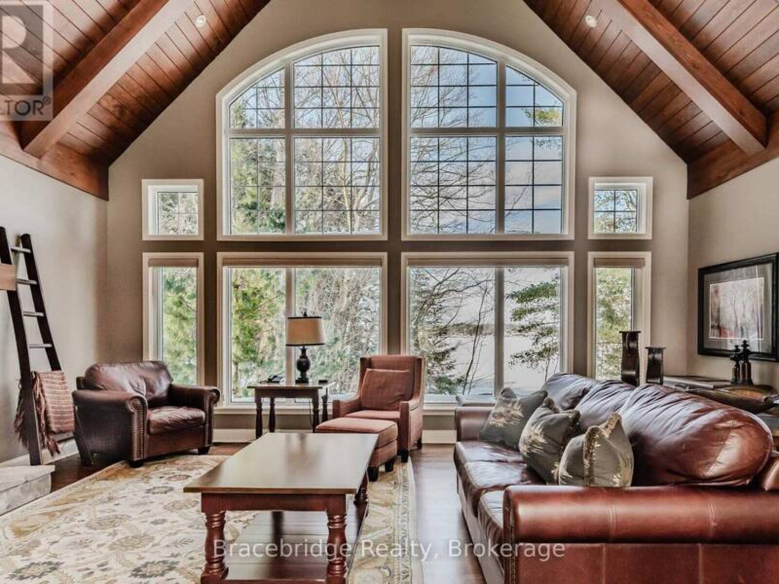 WATER'S EDGE W1 - 3876 MUSKOKA RD 118 HIGHWAY W, Port Carling, Ontario P0B 1J0