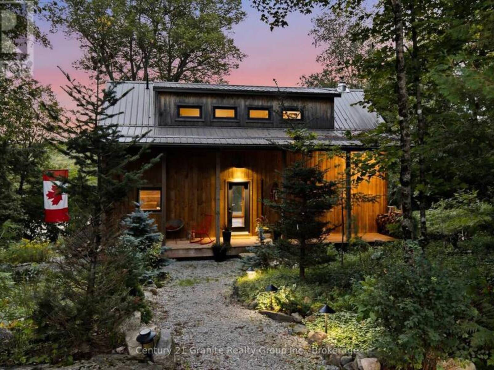 1093 LISWOOD ROAD, Haliburton, Ontario K0M 1S0