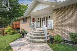 26 JURY DRIVE | Penetanguishene Ontario | Slide Image One