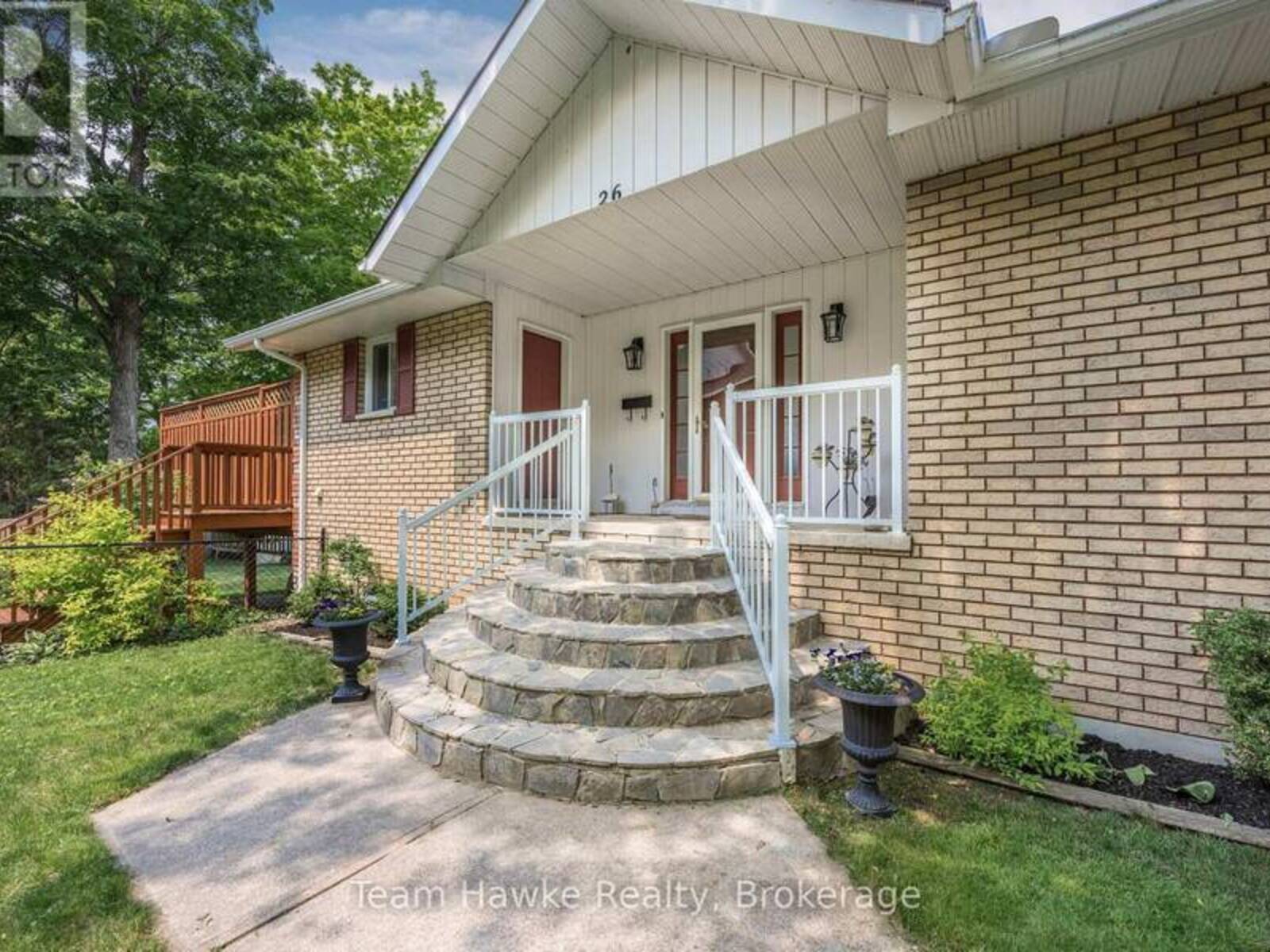 26 JURY DRIVE, Penetanguishene, Ontario L9M 1G1