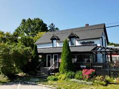 8 HELEN STREET Lion's Head Ontario, N0H 1W0