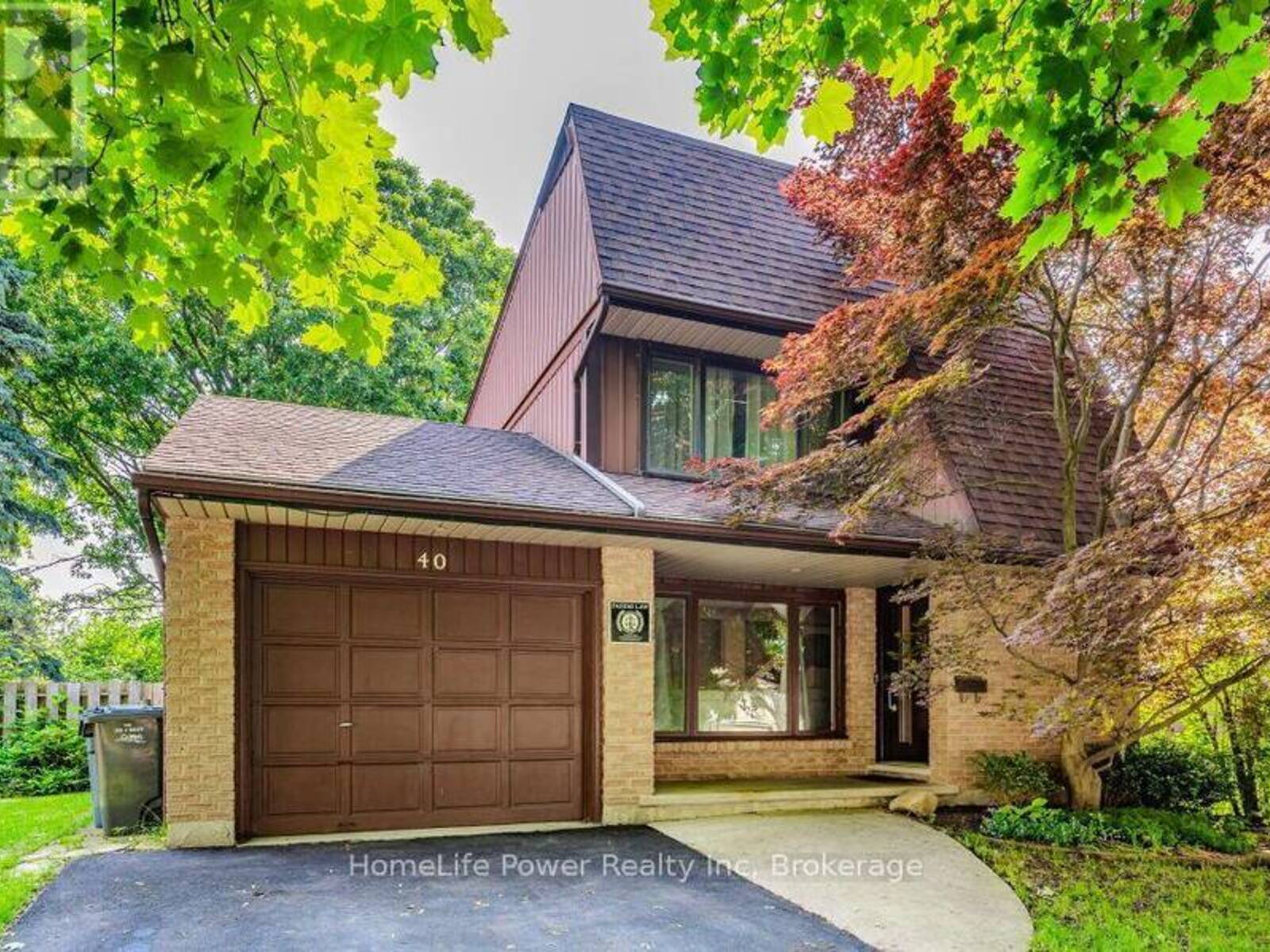 40 FERMAN DRIVE, Guelph, Ontario N1H 7E1