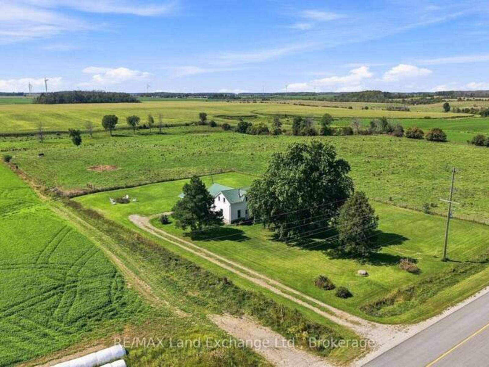 1473 BRUCE-SAUGEEN TOWNLINE, Kincardine, Ontario N0H 2C5