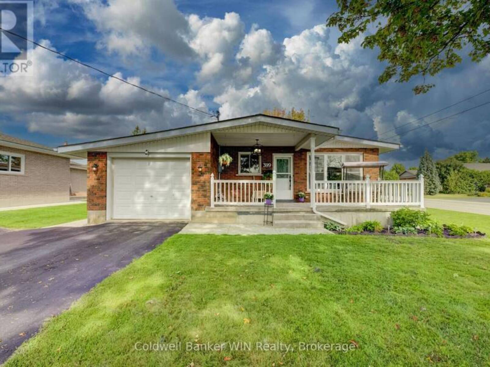 399 BIRMINGHAM STREET E, Mount Forest, Ontario N0G 2L2