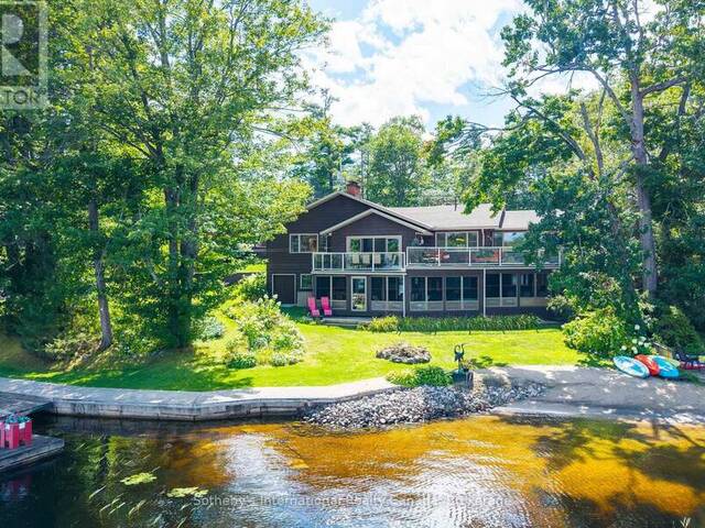 2 - 1240 NORTH KAHSHE LAKE ROAD Gravenhurst Ontario, P0G 1E0 - 4 Bedrooms Waterfront Home For sale
