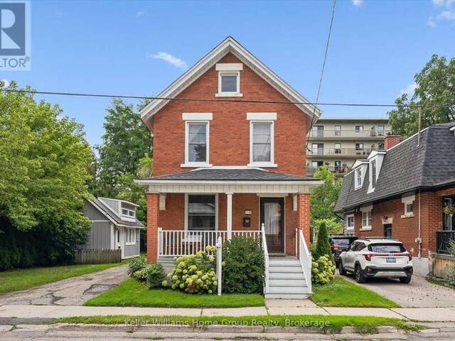 14 VERNEY STREET Guelph Ontario, N1H 1N4 - 3 Bedrooms Home For Sale