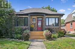 699 ST ANDREW STREET W | Fergus Ontario | Slide Image One