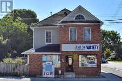 256 ONTARIO STREET | Collingwood Ontario | Slide Image Three