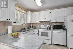 67 EAST STREET E | Collingwood Ontario | Slide Image Ten