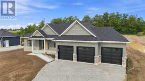 3 MEADOW ACRES ROAD | Warminster Ontario | Slide Image Three