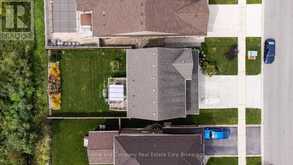 37 THOMAS STREET | Stratford Ontario | Slide Image Thirty-eight
