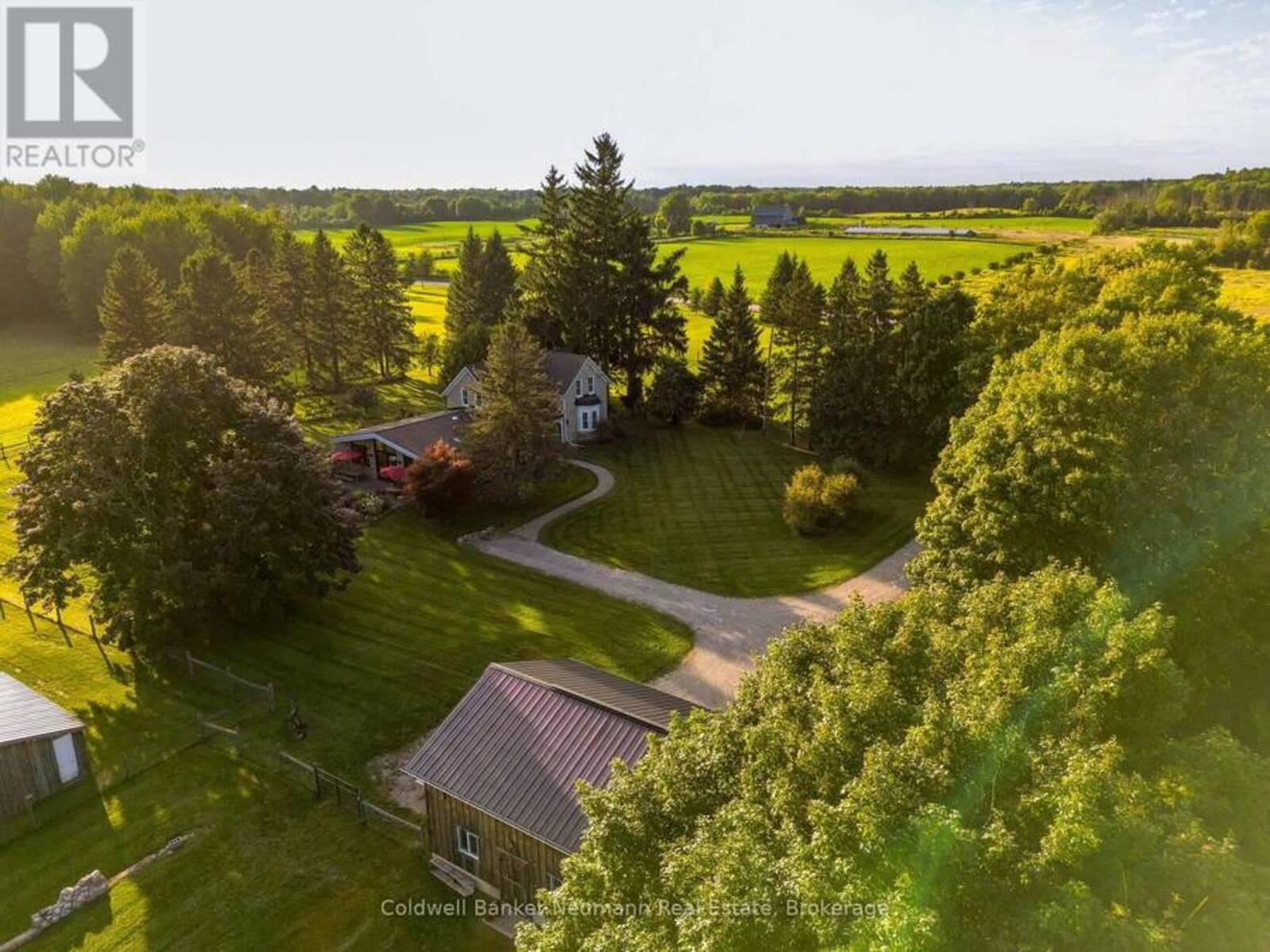 1926 GORE ROAD, Puslinch, Ontario N0B 2J0
