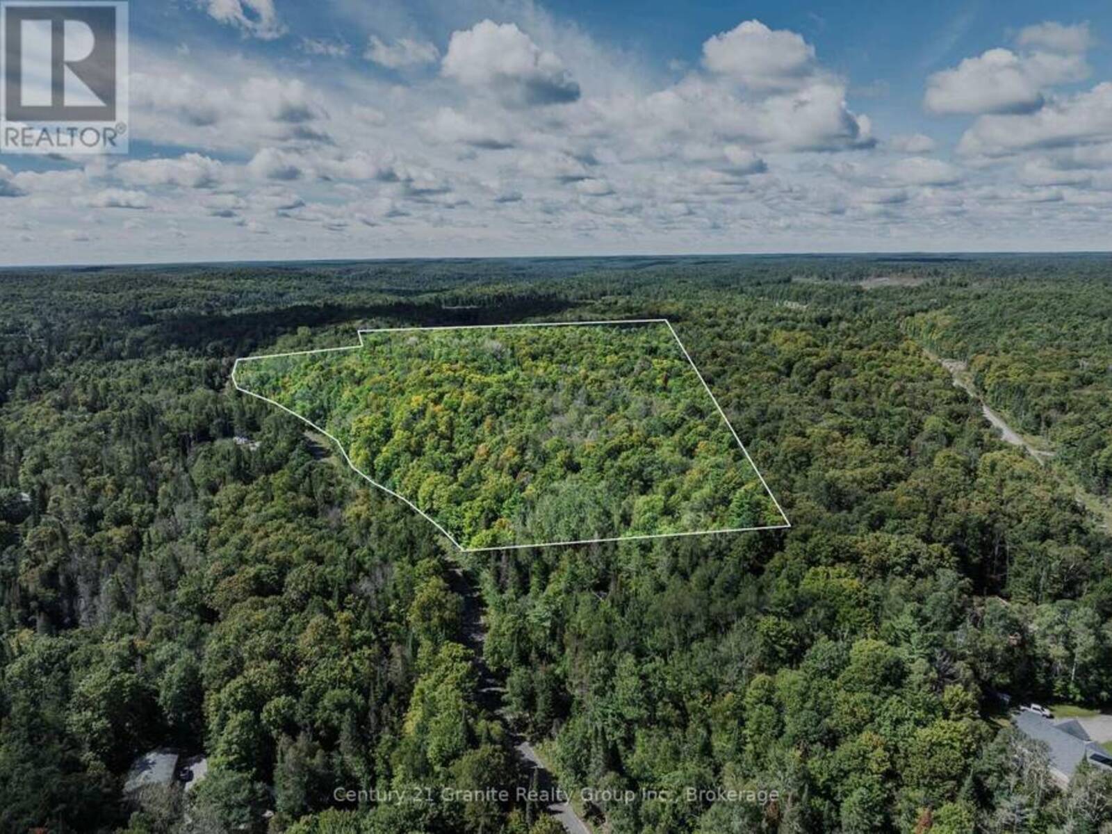 1961 IRONDALE ROAD, Highlands East, Ontario K0M 1R0