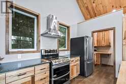 1420 ECHO LAKE ROAD | Baysville Ontario | Slide Image Nineteen