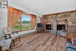 1304 11 HIGHWAY N | Gravenhurst Ontario | Slide Image Eight