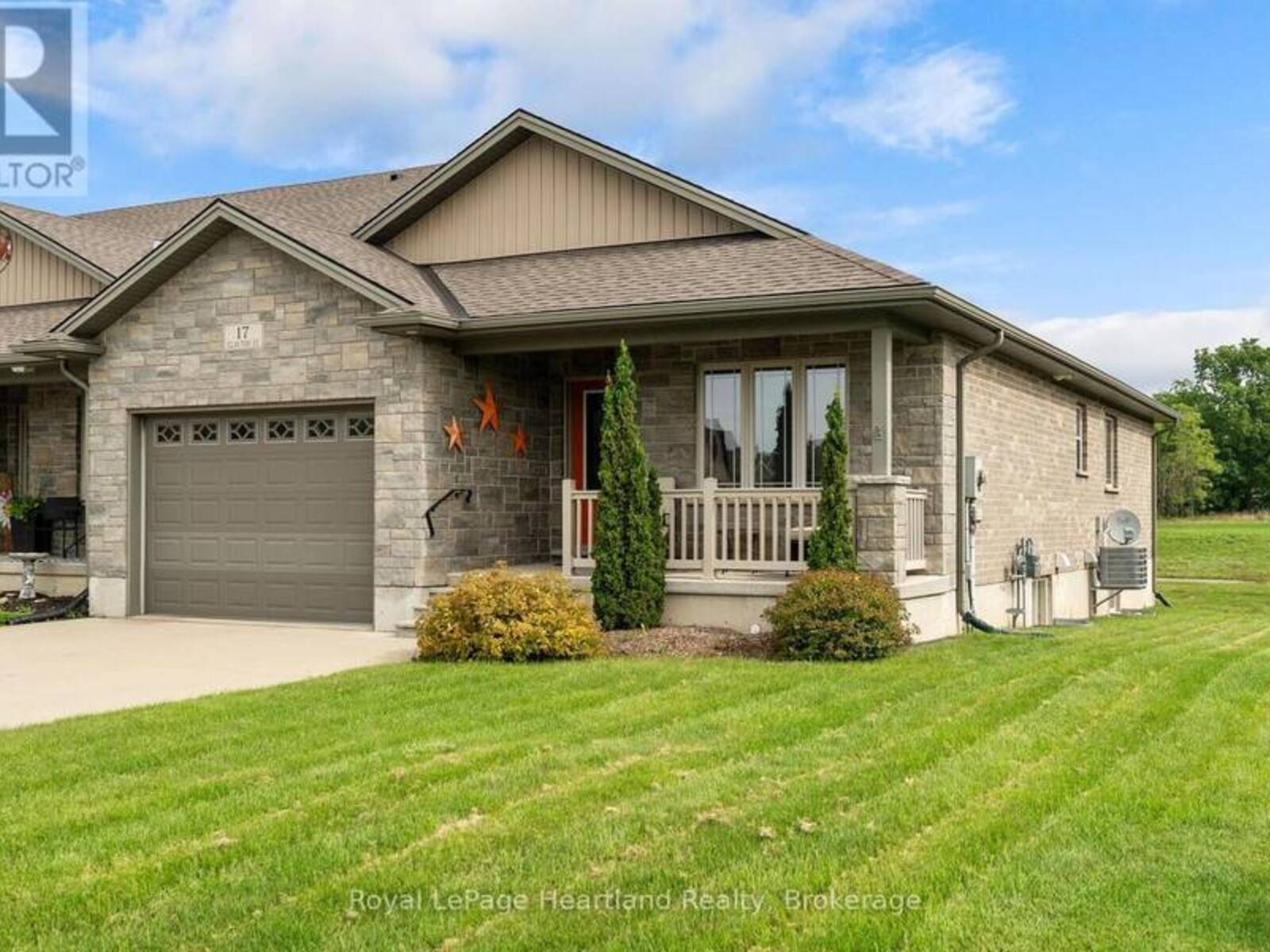 17 CLAYTON STREET, West Perth, Ontario N0K 1N0