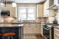 227 WILLIAM STREET | Stratford Ontario | Slide Image Nine