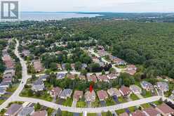 9 CRANBERRY HEIGHTS | Wasaga Beach Ontario | Slide Image Forty-three