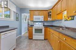 466 7TH AVENUE E | Owen Sound Ontario | Slide Image Seventeen