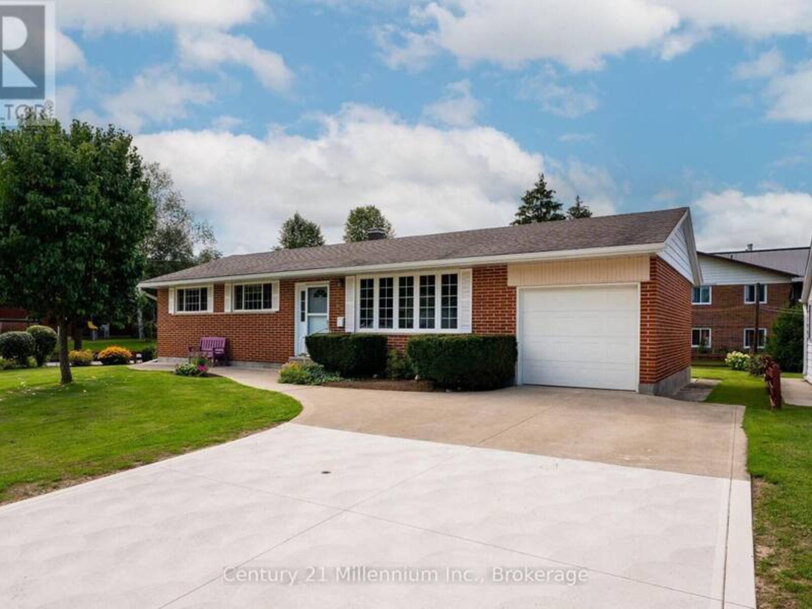 466 7TH AVENUE E, Owen Sound, Ontario N4K 2X4