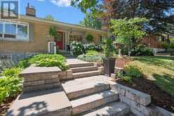 25 BENNETT AVENUE | Guelph Ontario | Slide Image Four