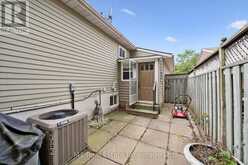 216 PARKSIDE DRIVE E | Fergus Ontario | Slide Image Thirty-three