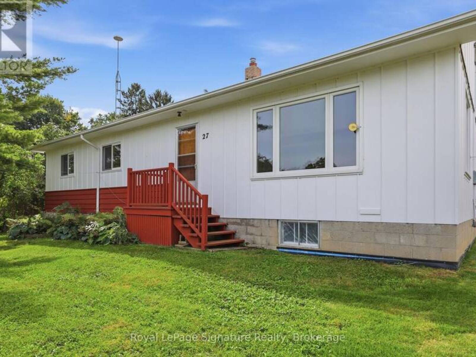 27 LOUISA STREET W, Thornbury, Ontario N0H 2P0