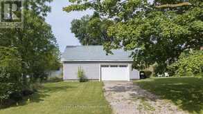 409 GYPSY LANE | North Huron Ontario | Slide Image Thirty-three